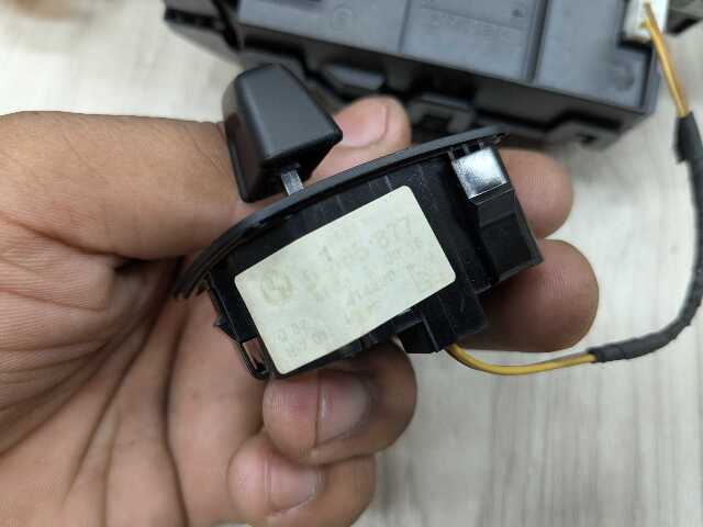16-19 OEM BMW G11 G12 740 750 M760 Steering Switch Control Sensor Clock Spring