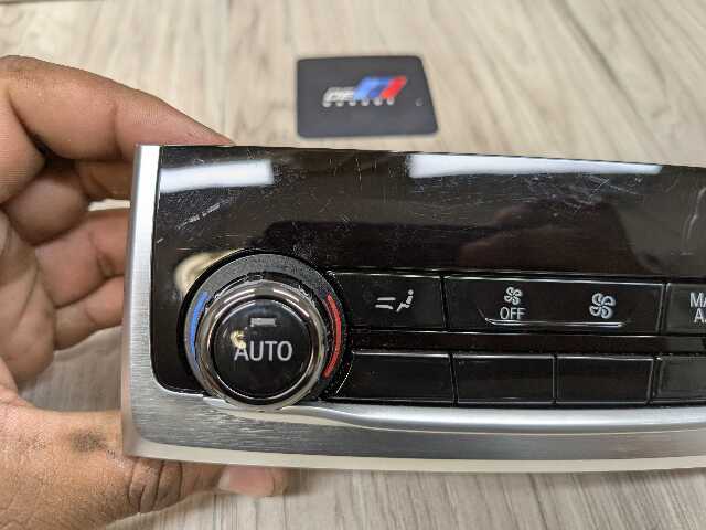 16-22 OEM BMW G11 G12 740 750 M760 Rear AC Climate Radio Control Switch CERAMIC