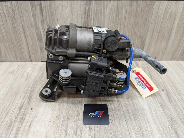 16-22 OEM BMW G11 G12 740 750 M760 Air Suspension Compressor Pump Module Motor