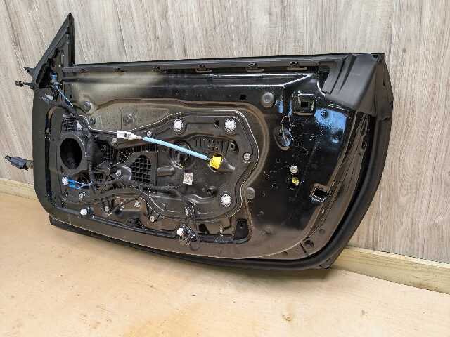 *18-26 OEM BMW G29 Z4 30 M40 Front Right Passenger Door Shell Panel Black 475
