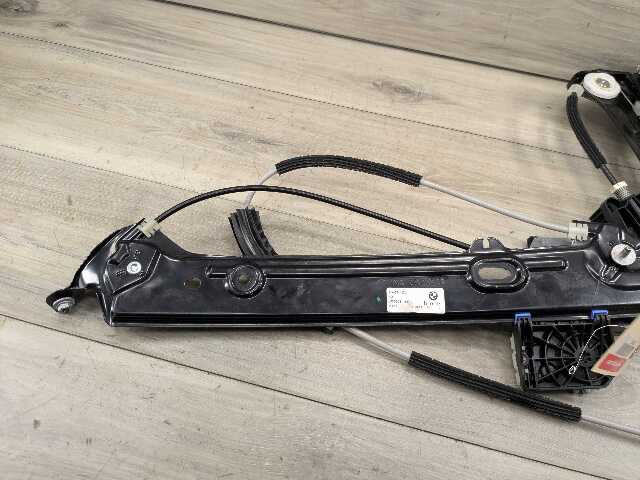 OEM BMW G22 G23 G82 G83 M4 Right Passenger Door Window Regulator Lifter w/ Motor