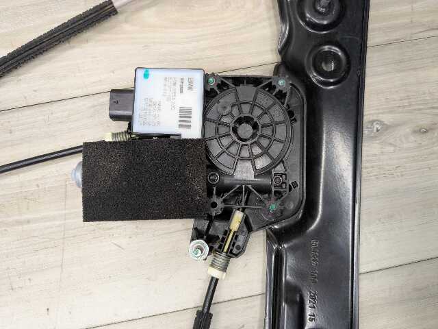 OEM BMW G22 G23 G82 G83 M4 Right Passenger Door Window Regulator Lifter w/ Motor