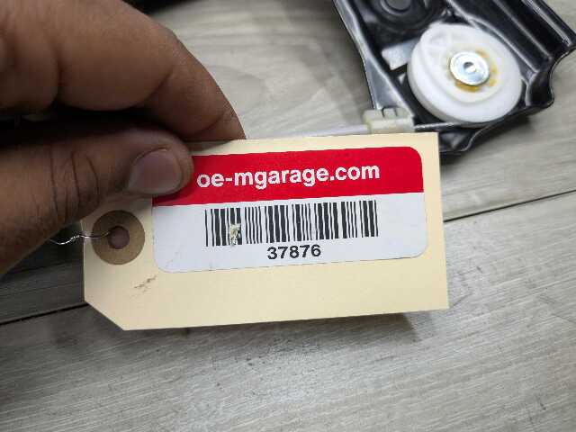 OEM BMW G22 G23 G82 G83 M4 Right Passenger Door Window Regulator Lifter w/ Motor