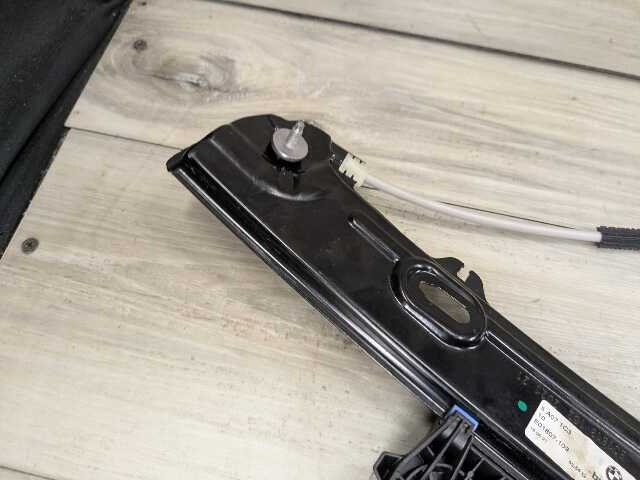 OEM BMW G22 G23 G82 G83 M4 Left Driver Door Window Regulator Lifter w/ Motor