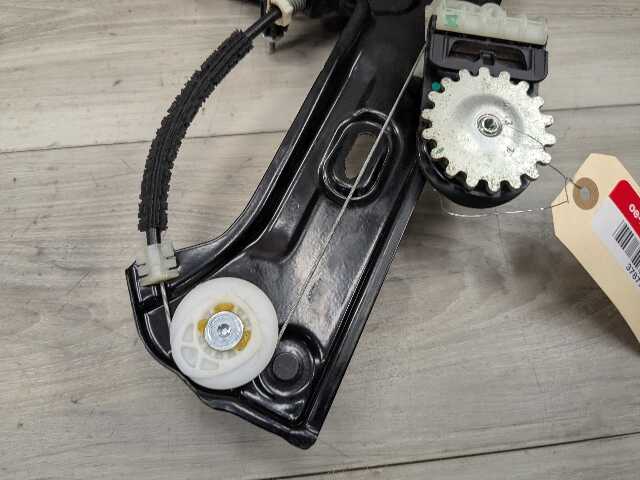OEM BMW G22 G23 G82 G83 M4 Left Driver Door Window Regulator Lifter w/ Motor