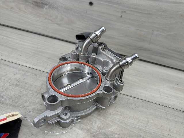 OEM BMW F97 F98 G80 G82 G83 G87 X3M M2 M3 M4 Engine S58 Throttle Body Assembly