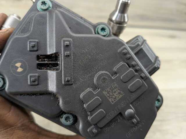 OEM BMW F97 F98 G80 G82 G83 G87 X3M M2 M3 M4 Engine S58 Throttle Body Assembly