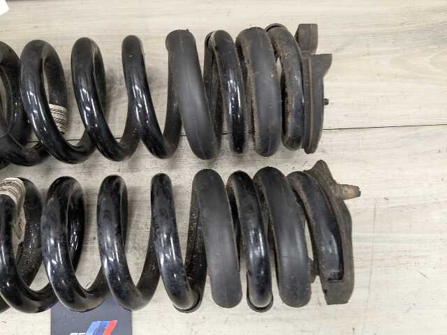 OEM BMW G82 M4 AWD Rear Left Right Suspension Strut Shock Coil Springs PAIR