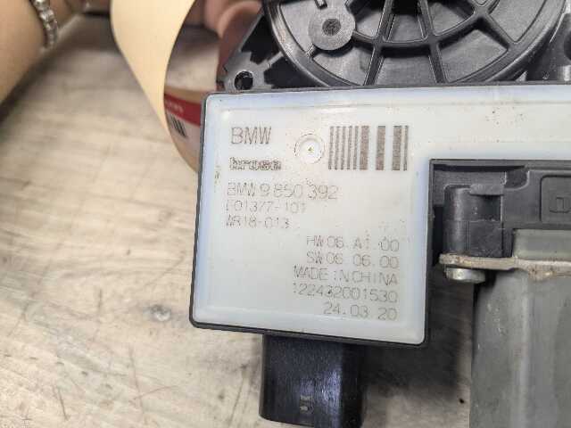 20-24 OEM BMW F44 228 M235 FRONT Right Passenger Door Window Regulator Motor