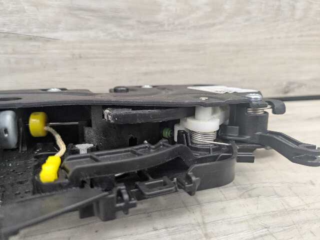 17-24 OEM BMW F44 F90 G20 G30 330 M340 Rear Trunk Lid Latch Lock Opener Actuator