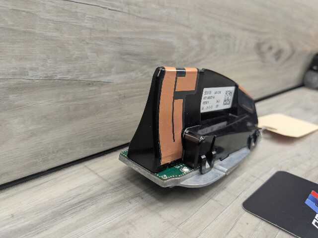 OEM BMW F97 F98 G01 G02 G05 G06 G07 G20 G30 Roof Shark Fin Radio Antenna Module