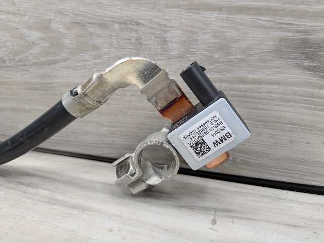 OEM BMW G05 G06 G07 G20 G22 G23 G26 G42 Negative Cable Terminal IBS Sensor Black