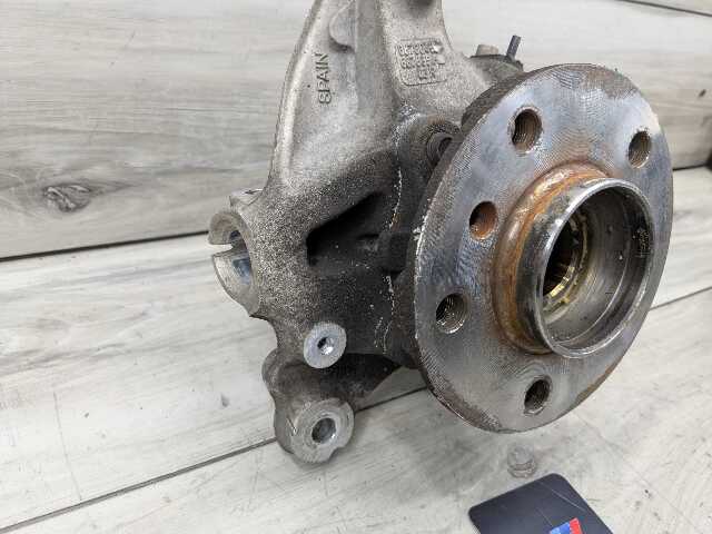 16-24 OEM BMW F39 F44 F48 X1 X2 Front Right Passenger Knuckle Wheel Hub Bearing