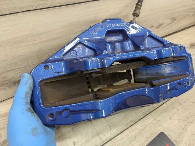 *18-24 OEM BMW F39 F44 F48* 28 228 M35 M235 FRONT Right Passenger Caliper BLUE