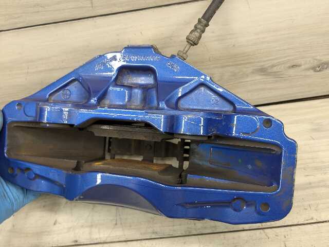 *18-24 OEM BMW F39 F44 F48* 28 228 M35 M235 FRONT Right Passenger Caliper BLUE