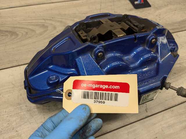 *18-24 OEM BMW F39 F44 F48* 28 228 M35 M235 FRONT Right Passenger Caliper BLUE