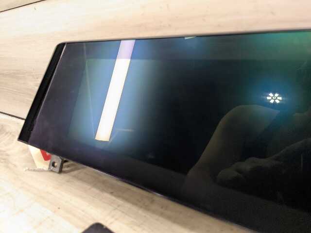 OEM BMW G20 G22 G23 G42 G80 G82 G83 CID Navigation Monitor Display Screen 8.8"