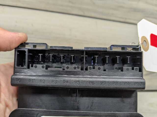OEM BMW G01 G20 X3 Ethernet Power Distribution Power Fuse Relay Box Module