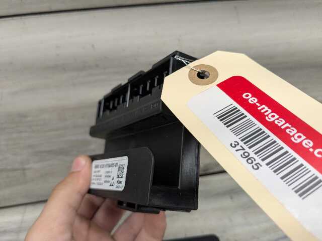 OEM BMW G01 G20 X3 Ethernet Power Distribution Power Fuse Relay Box Module