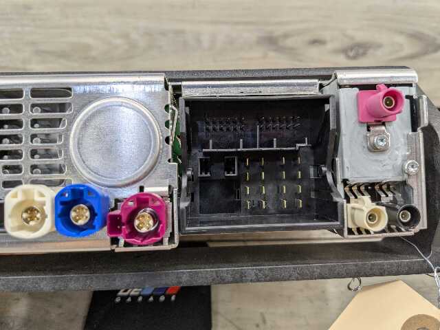 OEM BMW G01 G02 G20 G29 Headunit Head Unit Radio Control Module Media2