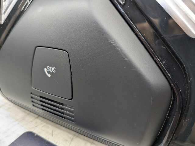 17-24 OEM BMW F90 F97 G01 G05 G20 G30 Roof Console Light Switch Control Module