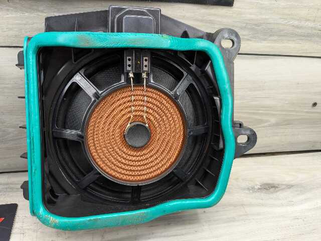 19-24 OEM BMW G20 330 M340 HiFi Hi-Fi Bass Audio Speakers Sub Subwoofers SET