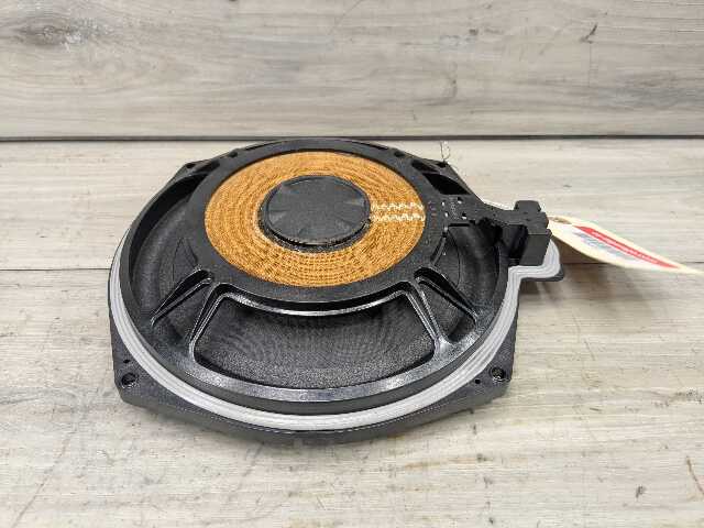 16-24 OEM BMW F39 F44 F48 X1 X2 Left Right Sub Subwoofer Audio Speaker HIFI