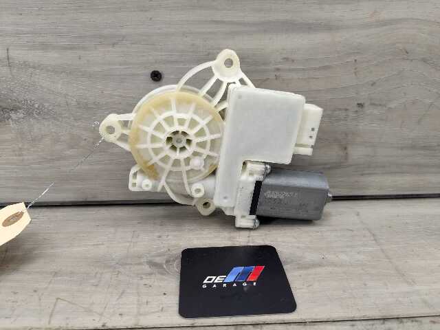 19-24 OEM BMW G20 G80 330 M340 Rear Right Passenger Door Window Regulator Motor