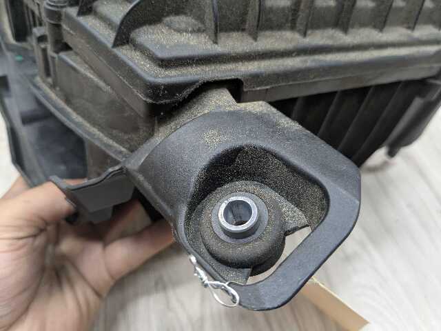 OEM BMW F39 F44 F48 X1 X2 228 Engine B46 Air Cleaner Filter Intake Resonator Box