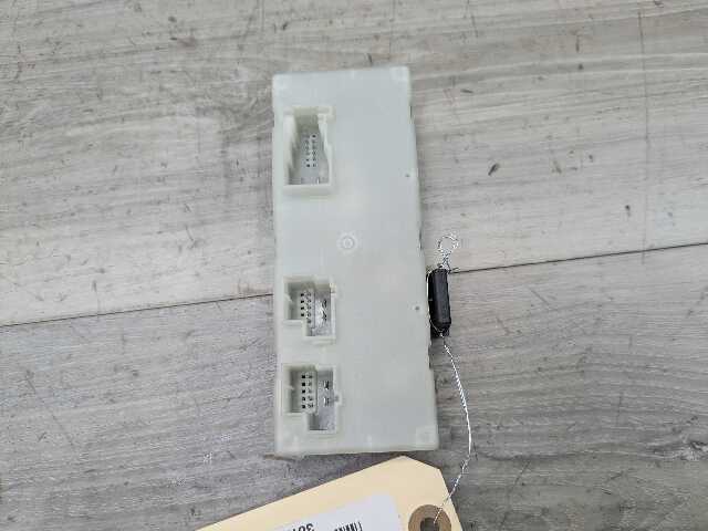 OEM BMW G01 G20 G22 G23 G26 G80 Trunk Liftgate Tailgate Decklid Control Module