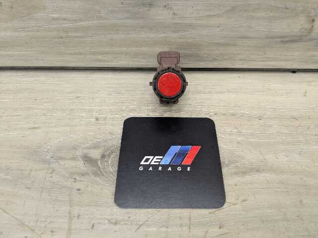 OEM BMW G20 G22 G23 G26* G42 G80 G82 Parking Distance Sonic PDC Sensor RED