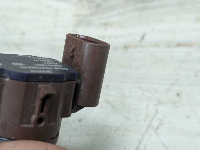 OEM BMW G20 G22 G23 G26* G42 G80 G82 Parking Distance Sonic PDC Sensor RED