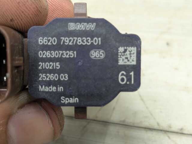 OEM BMW G20 G22 G23 G26* G42 G80 G82 Parking Distance Sonic PDC Sensor RED