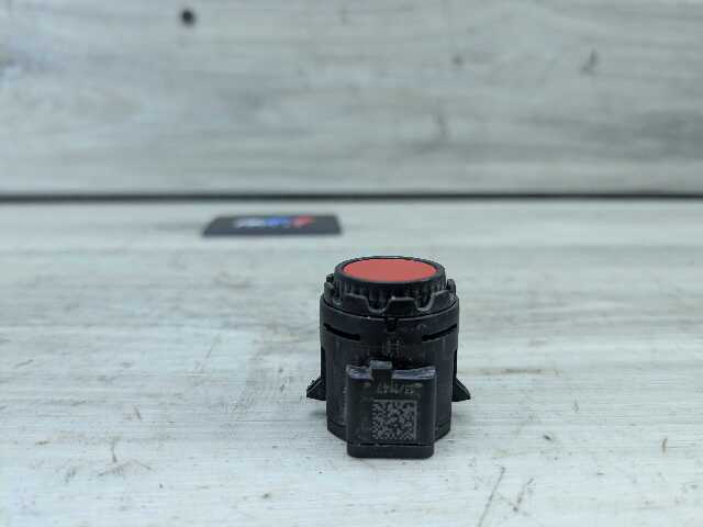 OEM BMW G20 G22 G23 G26* G42 G80 G82 Parking Distance Sonic PDC Sensor RED
