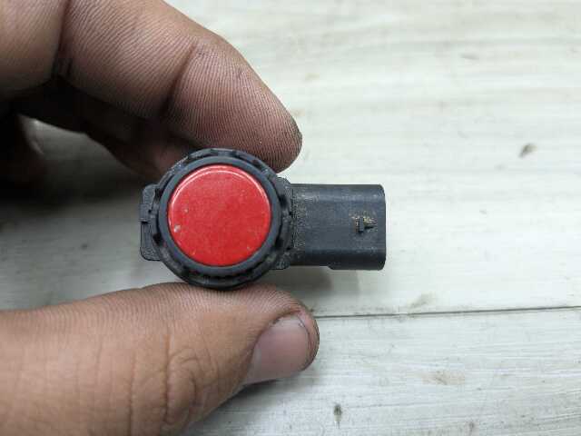 OEM BMW G20 G22 G23 G26* G42 G80 G82 Parking Distance Sonic PDC Sensor RED
