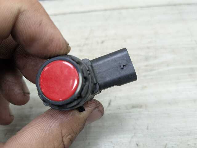 OEM BMW G20 G22 G23 G26* G42 G80 G82 Parking Distance Sonic PDC Sensor RED