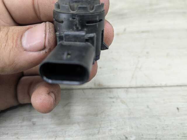 OEM BMW G20 G22 G23 G26* G42 G80 G82 Parking Distance Sonic PDC Sensor RED