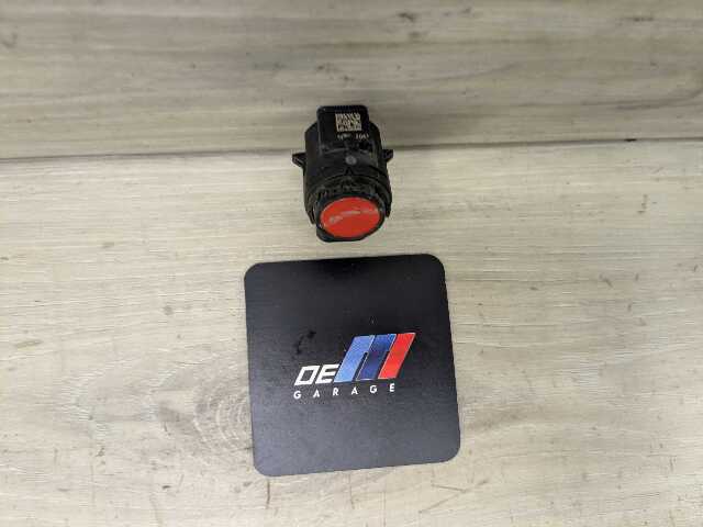 OEM BMW G20 G22 G23 G26* G42 G80 G82 Parking Distance Sonic PDC Sensor RED