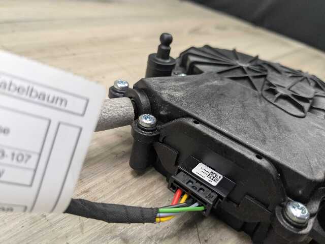 OEM BMW F90 F97 G01 G22 G30 G82 Trunk Lid Actuator Latch Lock System Assembly