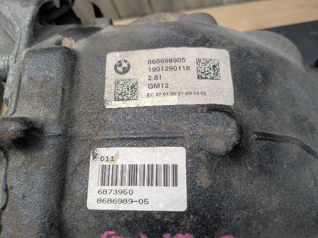 OEM BMW G20 G22 G23 G42 330 M340 Rear Differential Axle Gearbox Carrier 2.81
