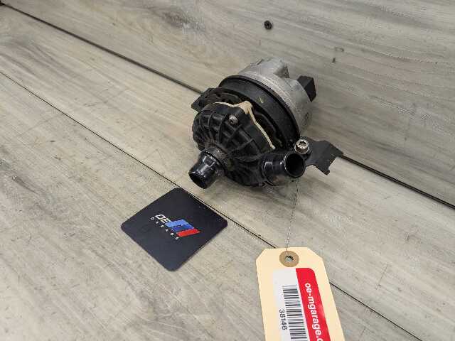 21-25 OEM BMW G80 G82 G83 G87 M2 M3 M4 Engine S58 Auxiliary Electric Water Pump