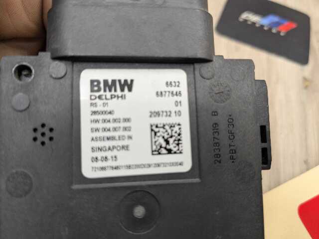 16-20 OEM BMW G11 G12 G30 Blind Spot Lane Change Warning Radar Sensor Module