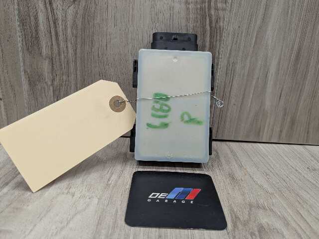 16-20 OEM BMW G11 G12 G30 Blind Spot Lane Change Warning Radar Sensor Module