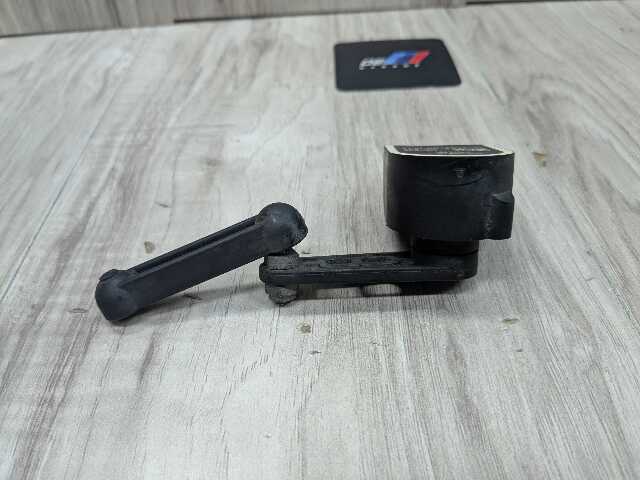 OEM BMW F30 F80 F90 G30 G20 M3 M4 M5 Rear Right Suspension Height Level Sensor