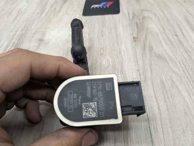 OEM BMW F30 F80 F90 G30 G20 M3 M4 M5 Rear Right Suspension Height Level Sensor