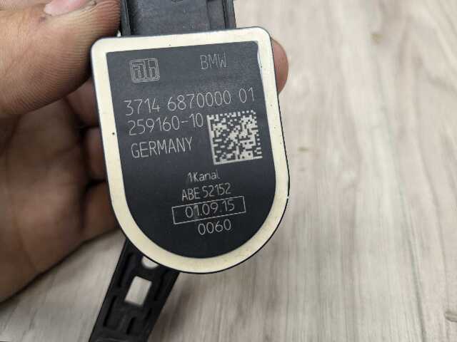OEM BMW F30 F80 F90 G30 G20 M3 M4 M5 Rear Right Suspension Height Level Sensor