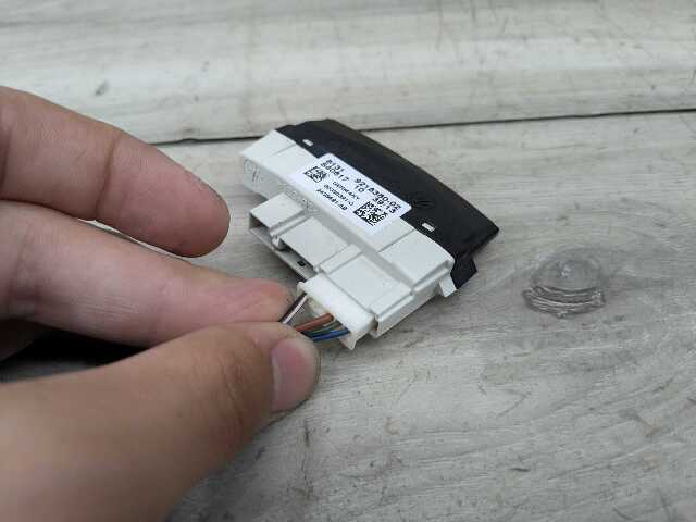 OEM BMW F02 F10 F15 F22 F30 F32 F36 Steering Wheel Control Wire Harness Module