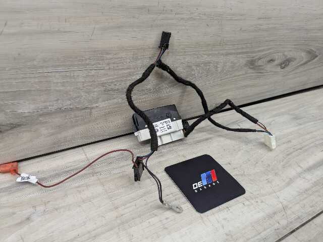 OEM BMW F02 F10 F15 F22 F30 F32 F36 Steering Wheel Control Wire Harness Module
