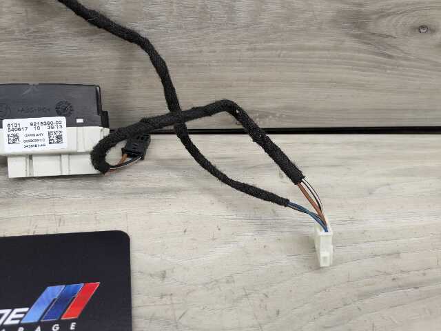 OEM BMW F02 F10 F15 F22 F30 F32 F36 Steering Wheel Control Wire Harness Module
