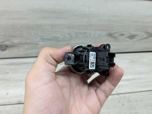 14-19 OEM BMW F15 F16 F85 F86 X5 Engine Ignition Auto Start Stop Switch Button